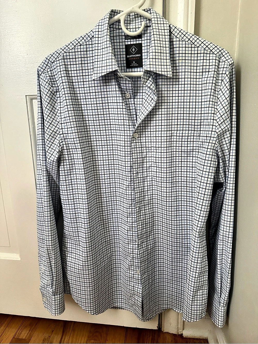 BLUFFWORKS Meridian Dress Shirt plaid, small regular classic fit, good condition